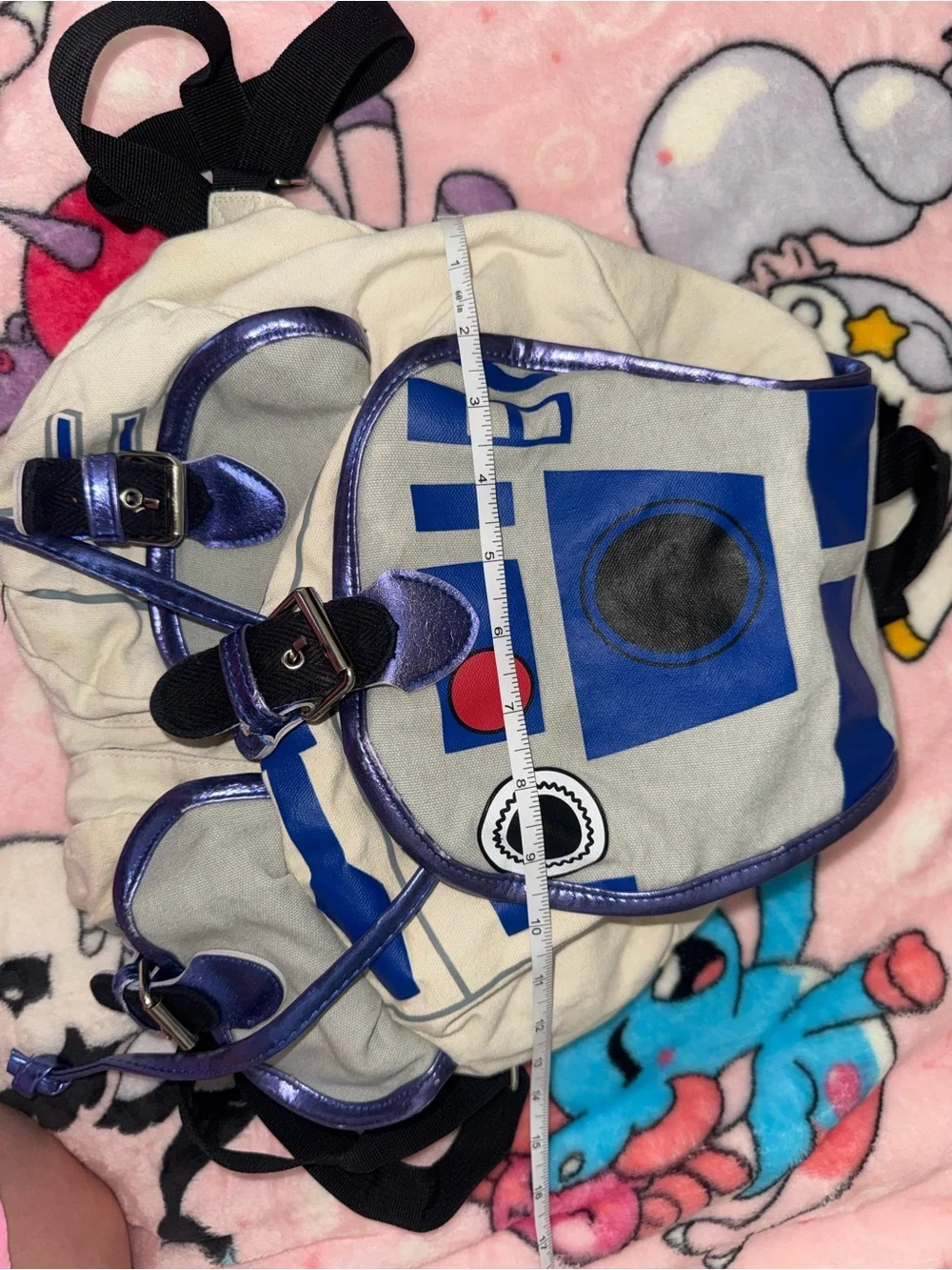 Star Wars R2-D2 backpack with 2 small front pockets